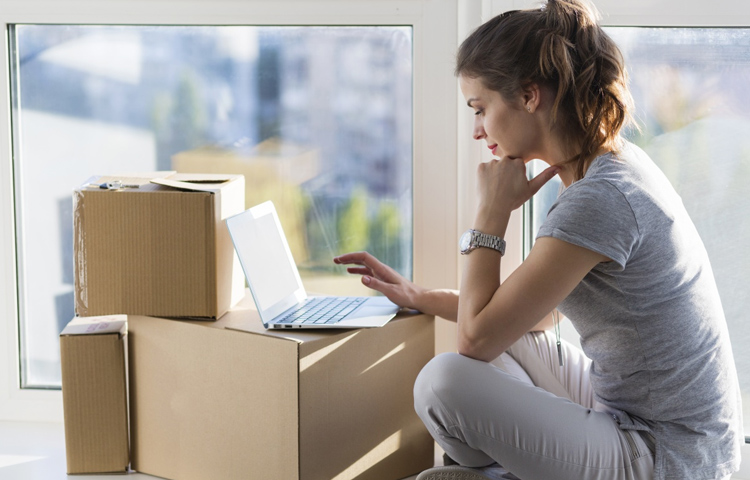 Leo Packers Cargo Movers